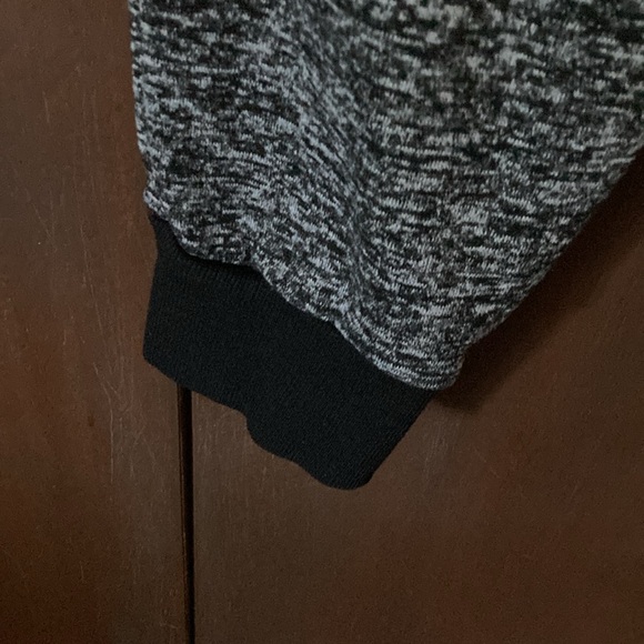 Steve’s jeans sweatpants - Picture 4 of 6